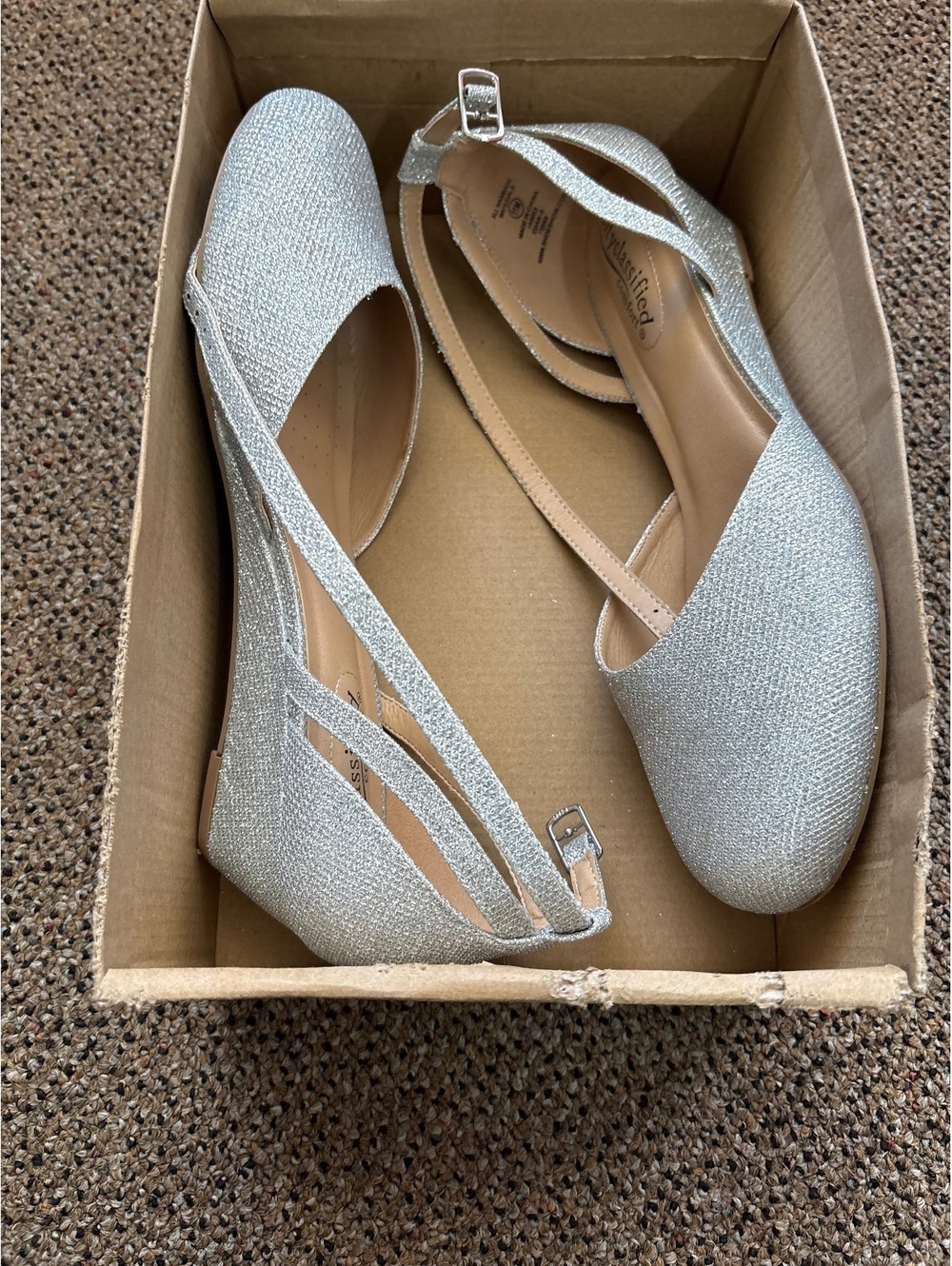 Cityclassified Comfort Silver Slingback Flats Size 11M
